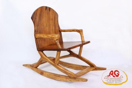ROCKING CHAIR